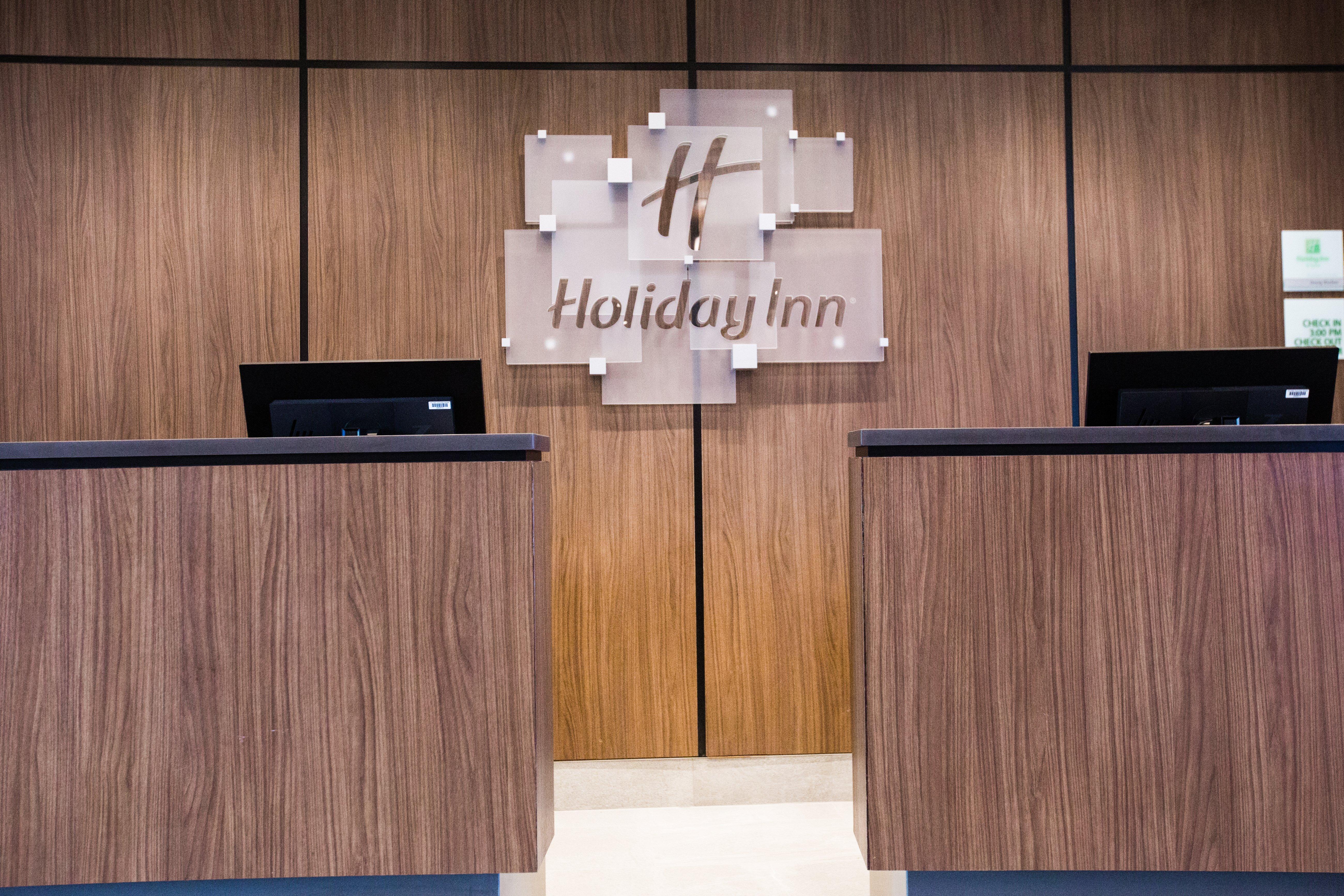 Holiday Inn Calgary South Conference Center ภายนอก รูปภาพ